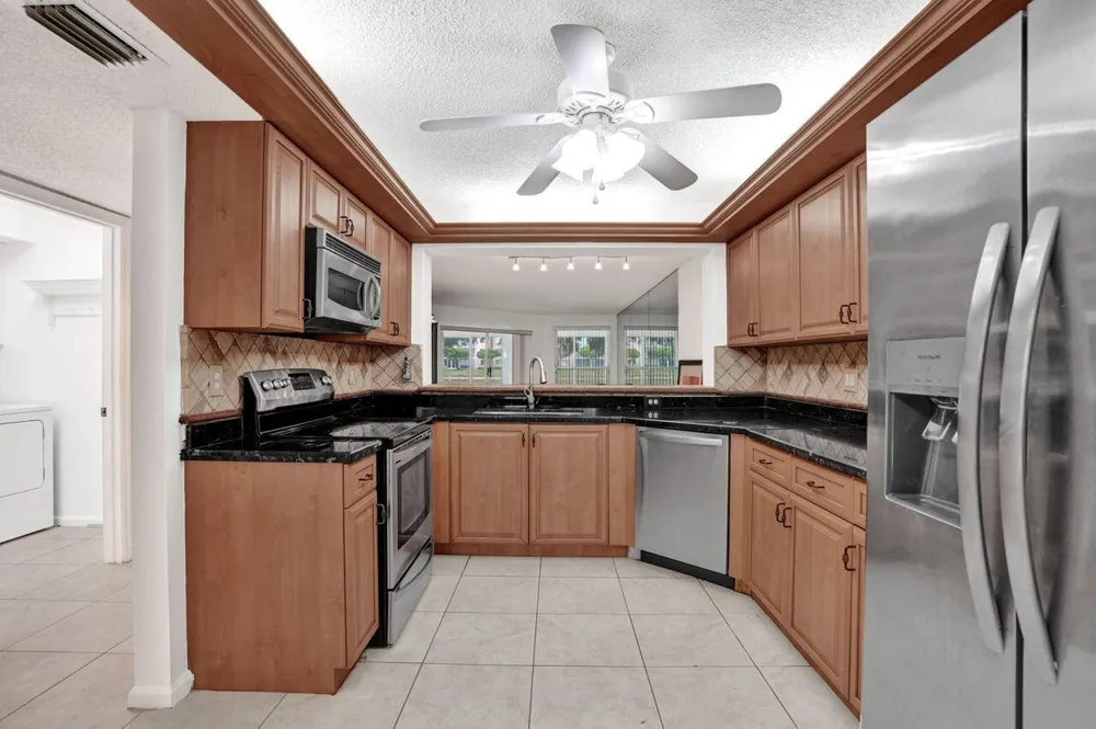 7411 GRANVILLE DRIVE #106 Tamarac, FL 33321