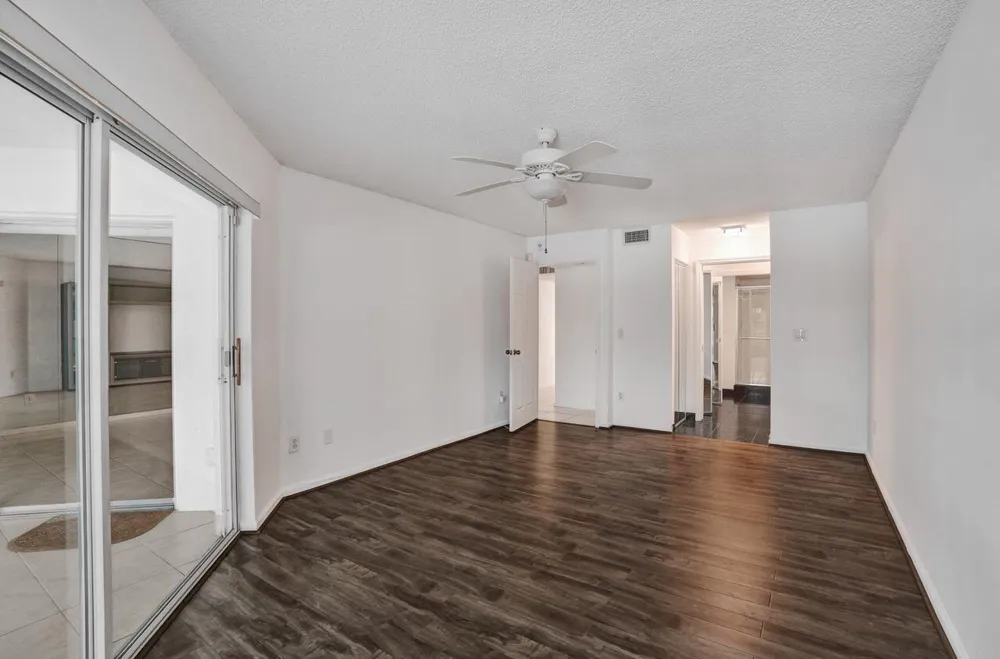 7411 GRANVILLE DRIVE #106 Tamarac, FL 33321
