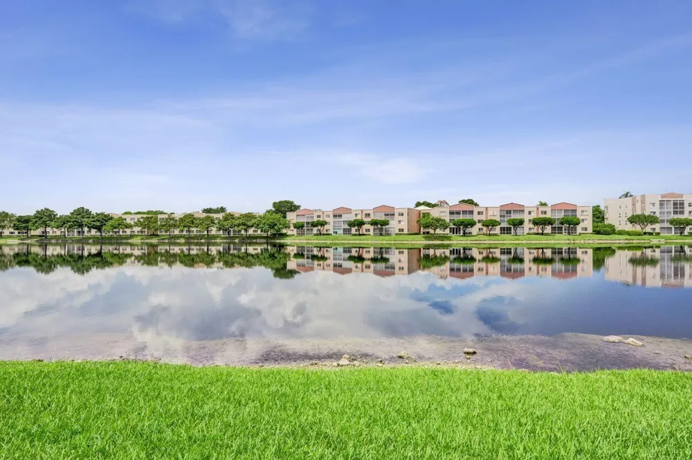 7411 GRANVILLE DRIVE #106 Tamarac, FL 33321