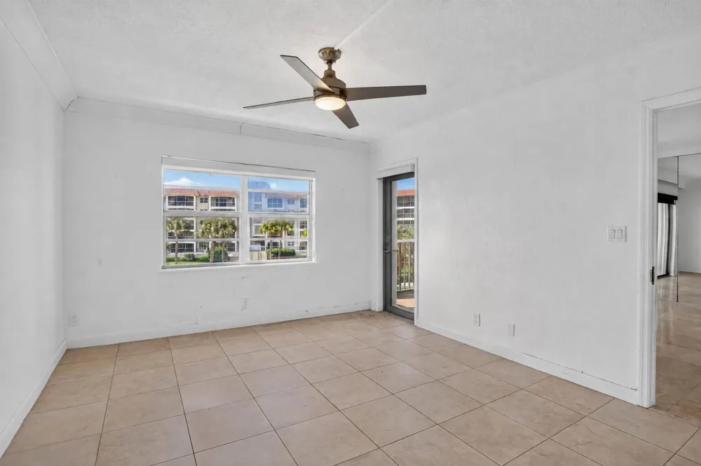 2871 OCEAN BOULEVARD #C309 Boca Raton, FL 33431