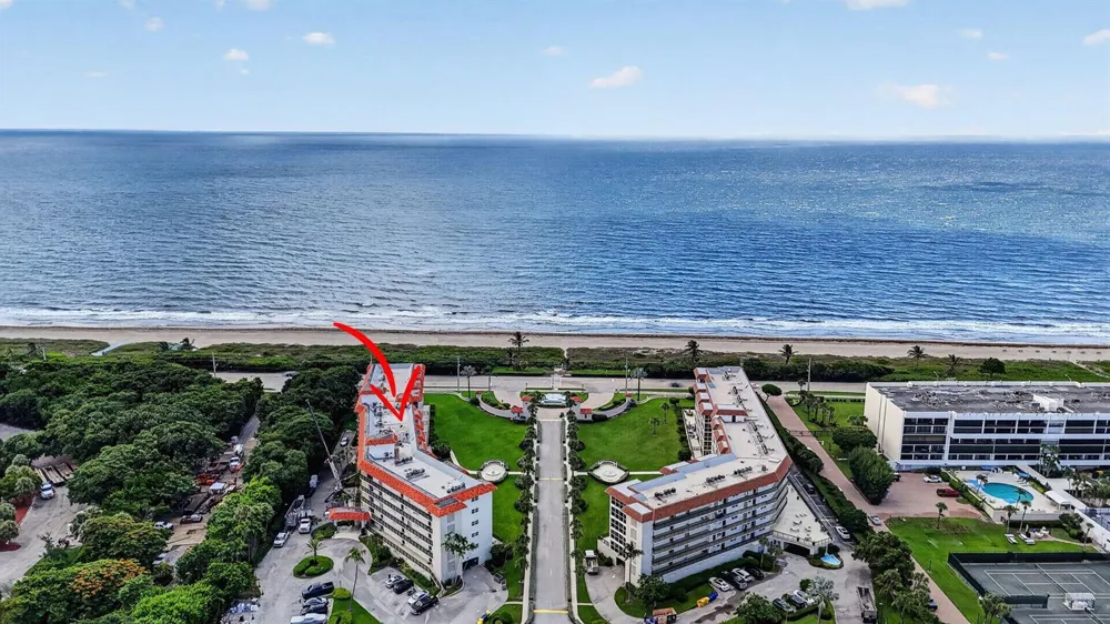 2871 OCEAN BOULEVARD #C309 Boca Raton, FL 33431