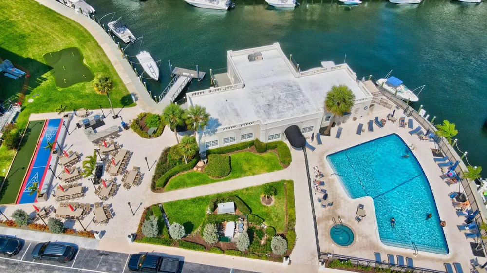 2871 OCEAN BOULEVARD #C309 Boca Raton, FL 33431