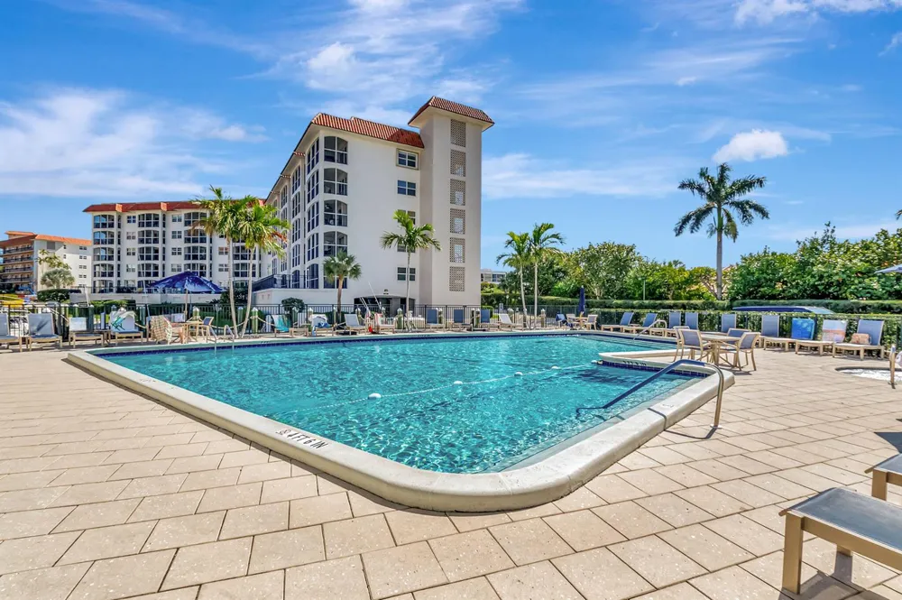2871 OCEAN BOULEVARD #C309 Boca Raton, FL 33431