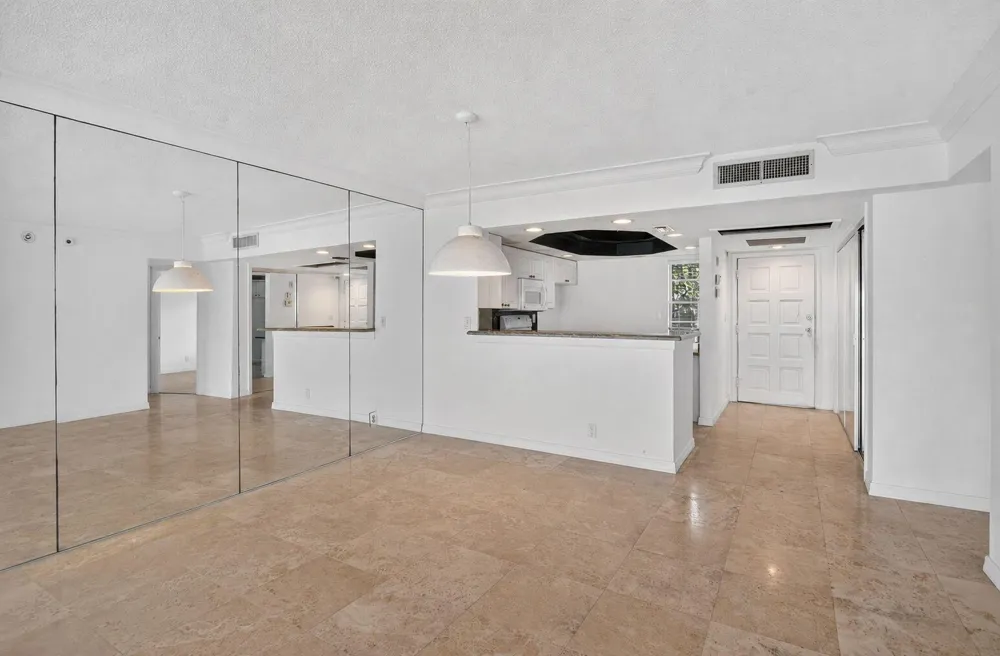 2871 OCEAN BOULEVARD #C309 Boca Raton, FL 33431