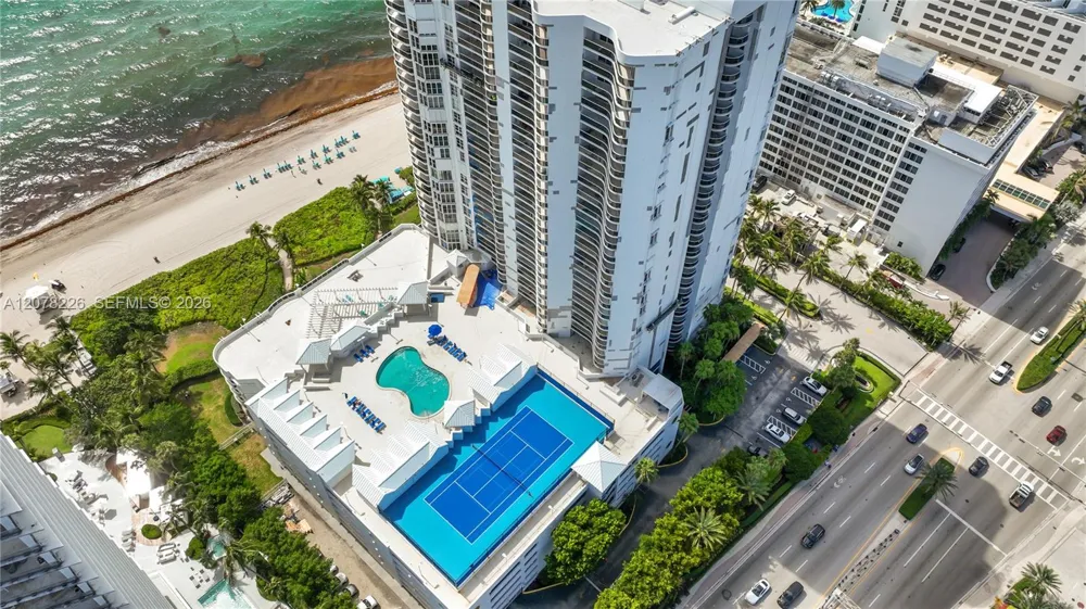16711 Collins Ave #907 Sunny Isles Beach, FL 33160