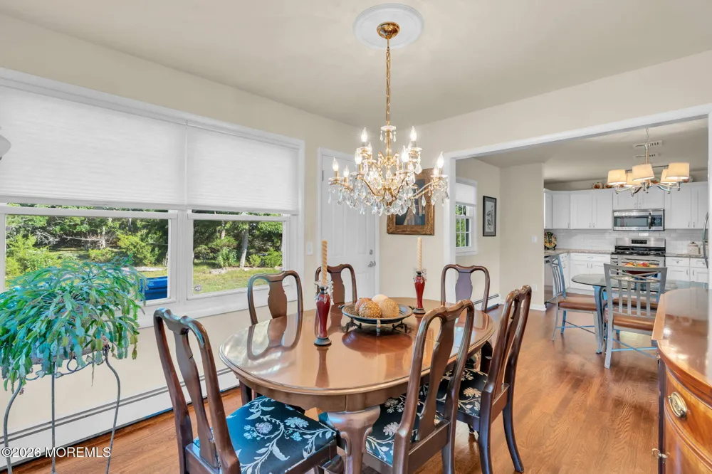 1114 Waterberry Court Toms River, NJ 08757