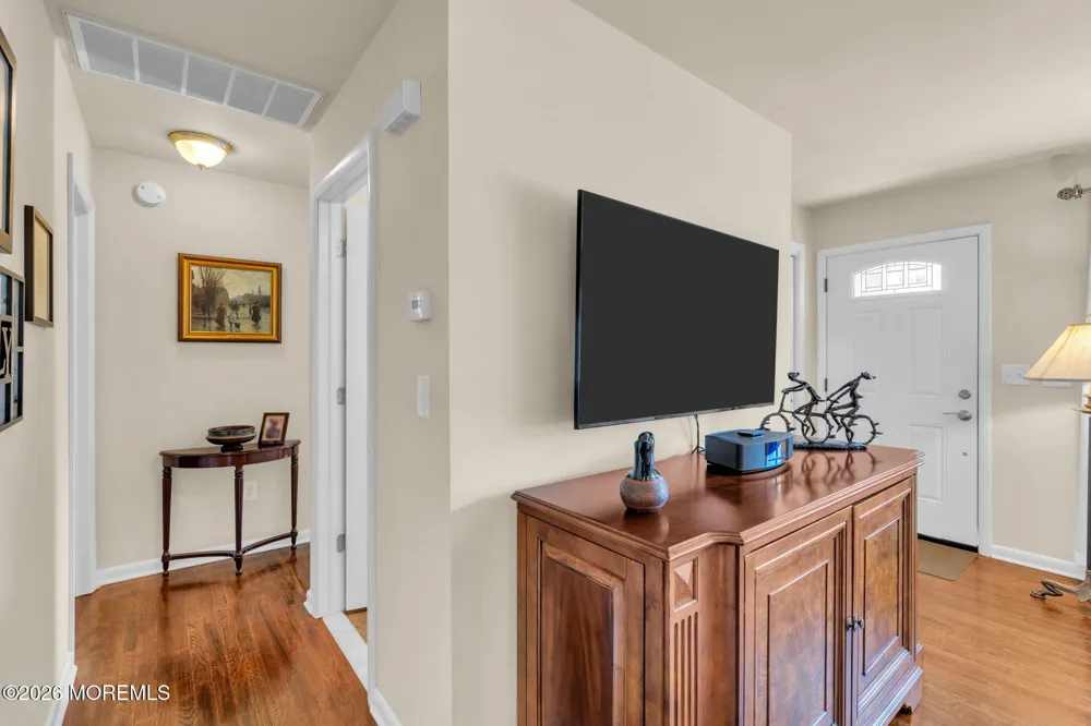 1114 Waterberry Court Toms River, NJ 08757