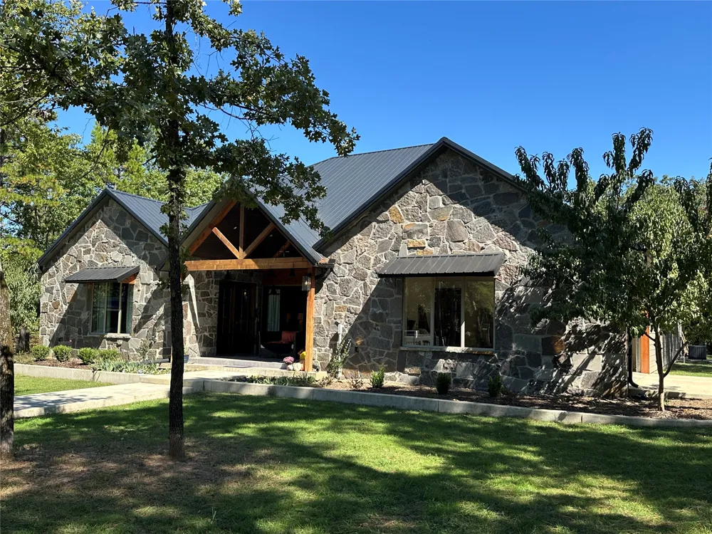 18288 Benson Heavener, OK 74937