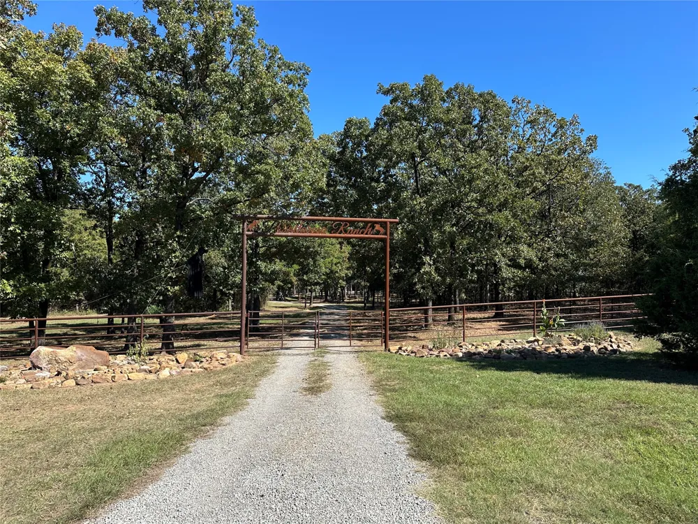 18288 Benson Heavener, OK 74937