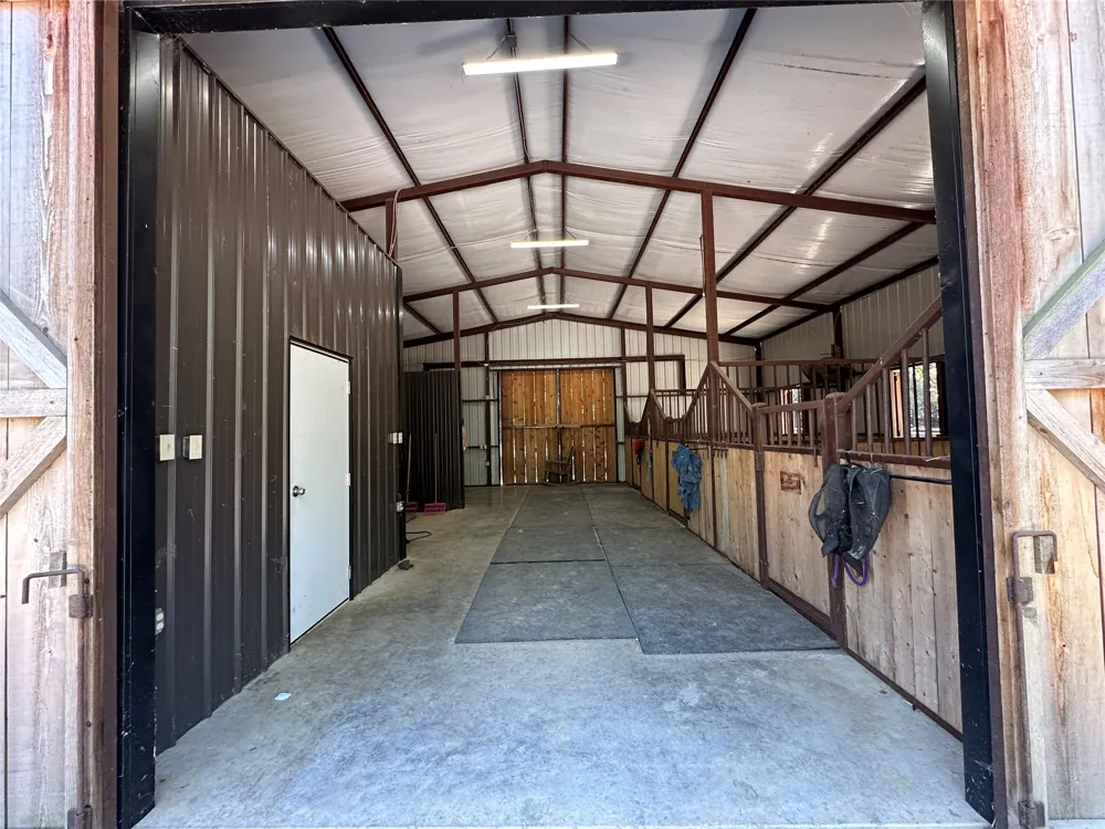 18288 Benson Heavener, OK 74937
