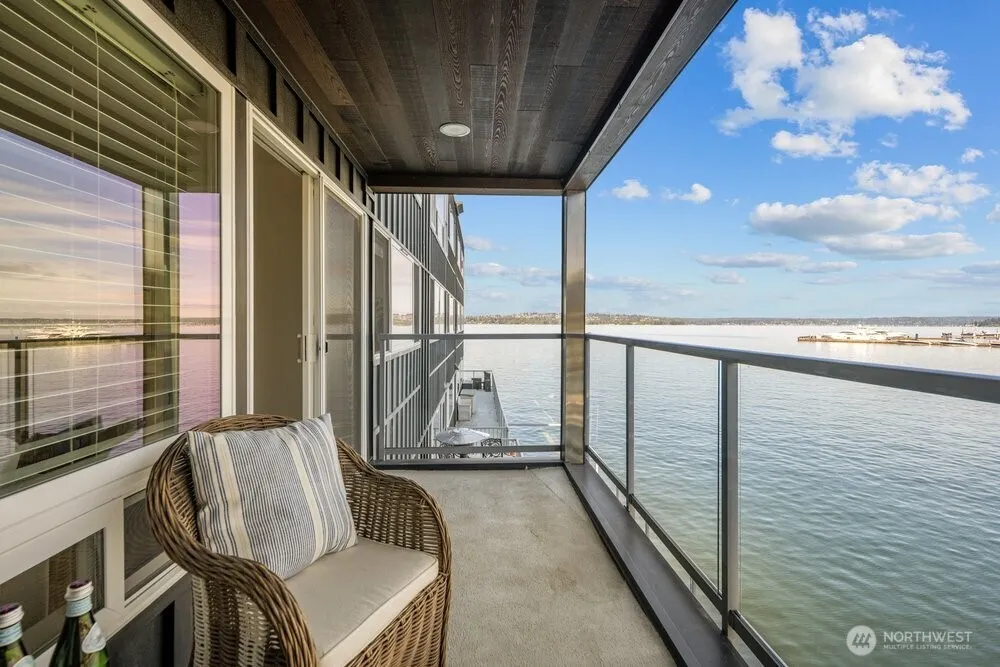 515 Lake Street S #205 Kirkland, WA 98033