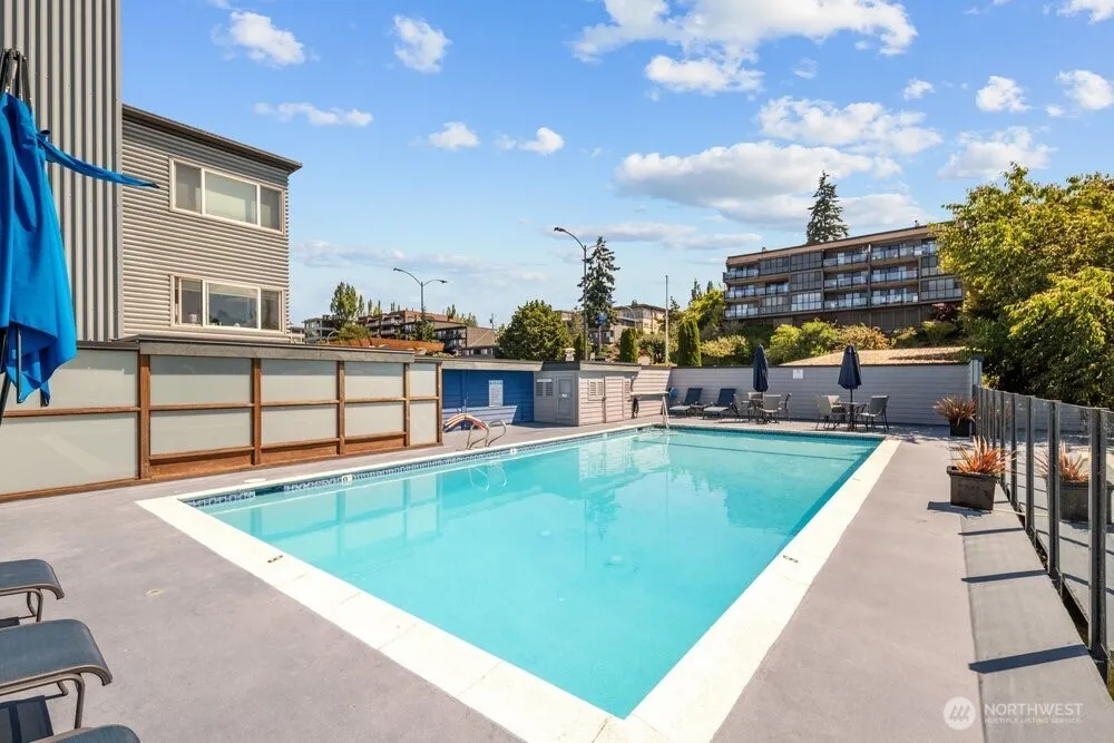 515 Lake Street S #205 Kirkland, WA 98033