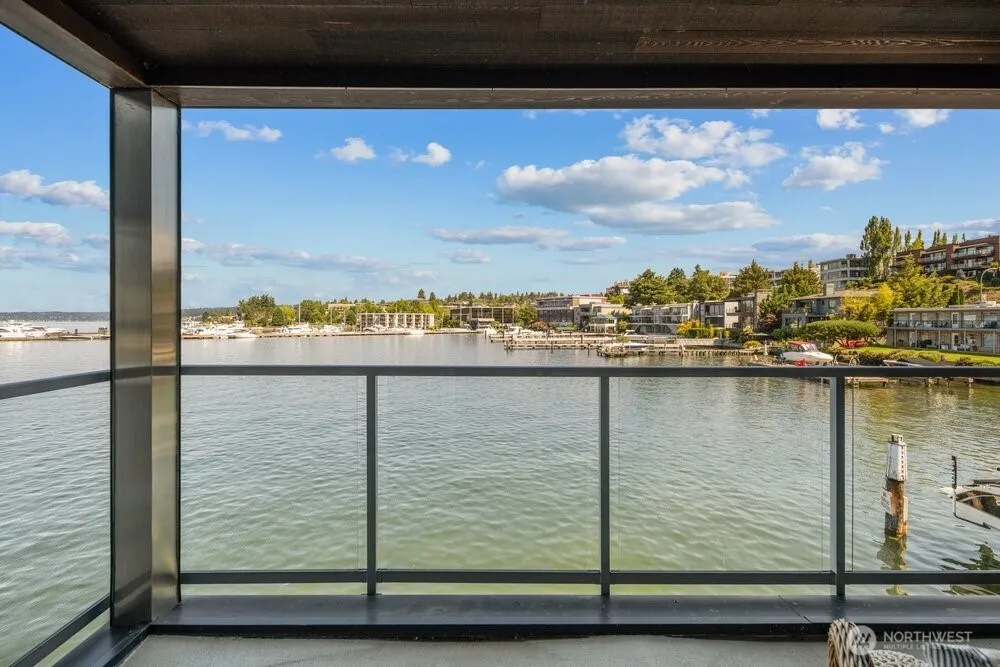 515 Lake Street S #205 Kirkland, WA 98033