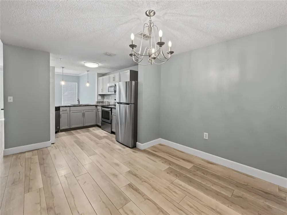 5601 BENTGRASS DRIVE #10-112 Sarasota, FL 34235