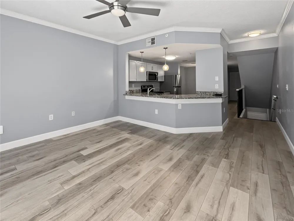 5601 BENTGRASS DRIVE #10-112 Sarasota, FL 34235