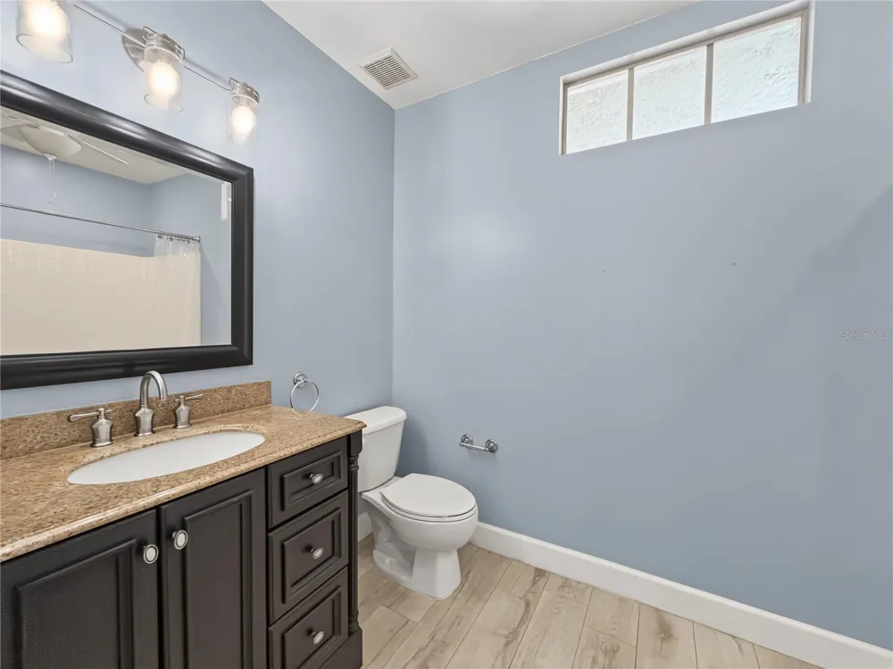 5601 BENTGRASS DRIVE #10-112 Sarasota, FL 34235