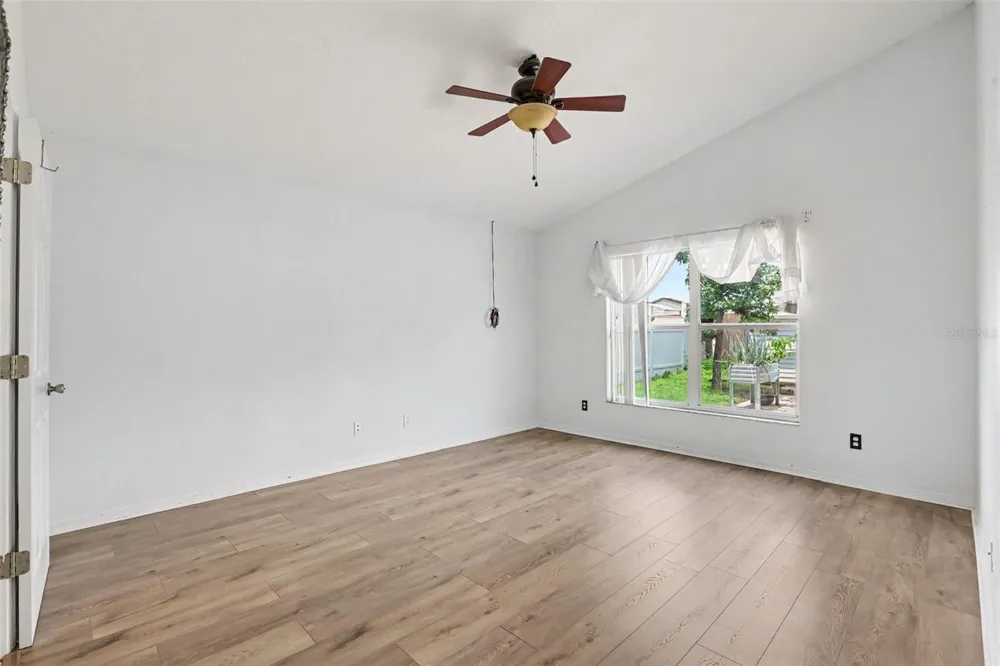 1102 VINETREE DRIVE Brandon, FL 33510