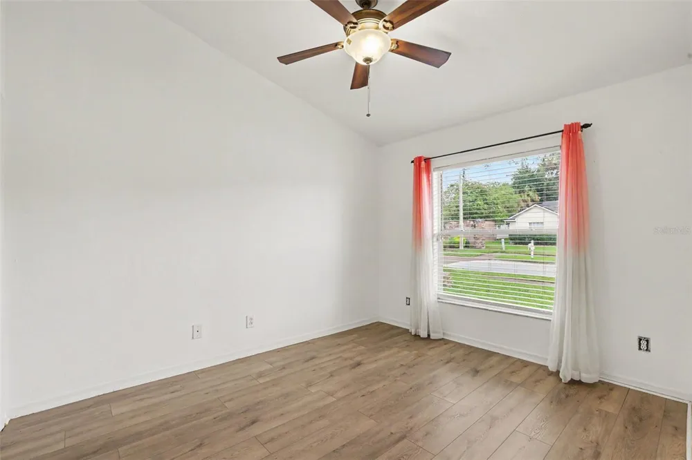 1102 VINETREE DRIVE Brandon, FL 33510