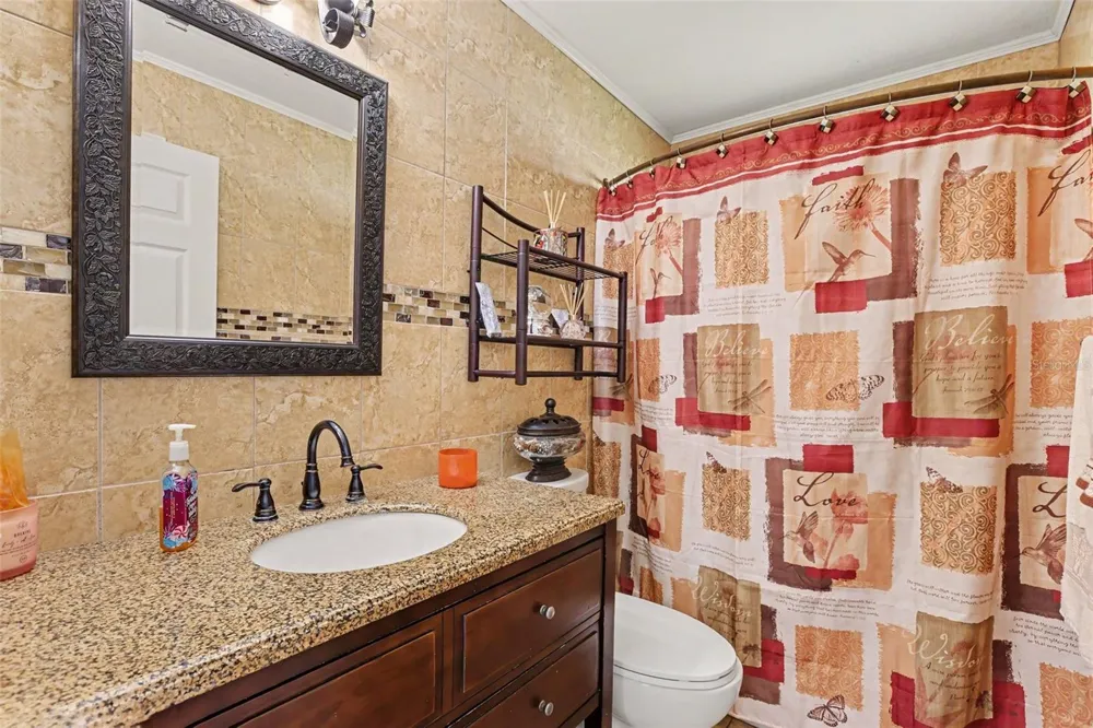 1102 VINETREE DRIVE Brandon, FL 33510