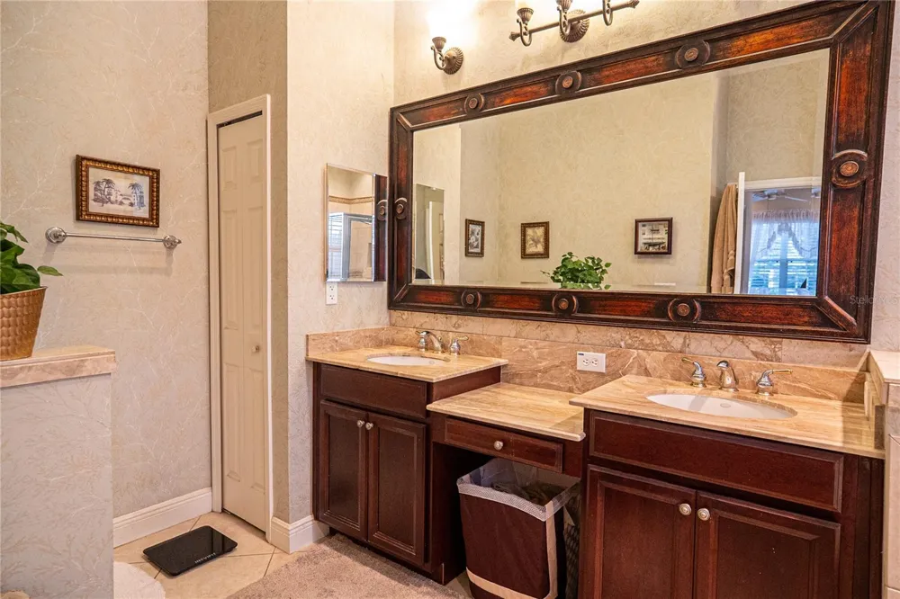 134 FLAME VINE WAY Groveland, FL 34736