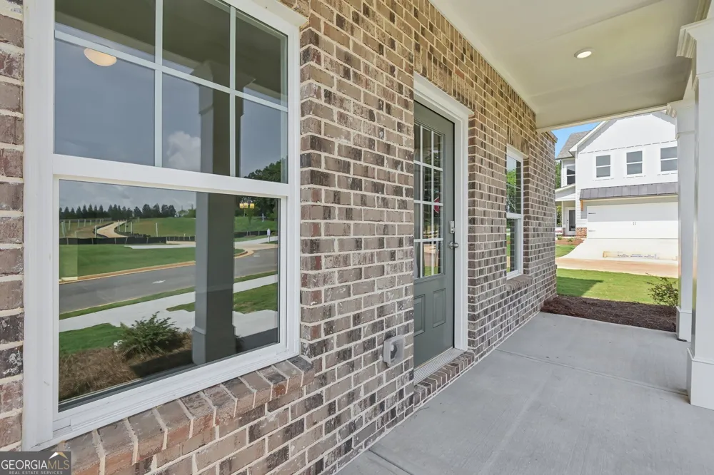 5218 Trace View DR Flowery Branch, GA 30542