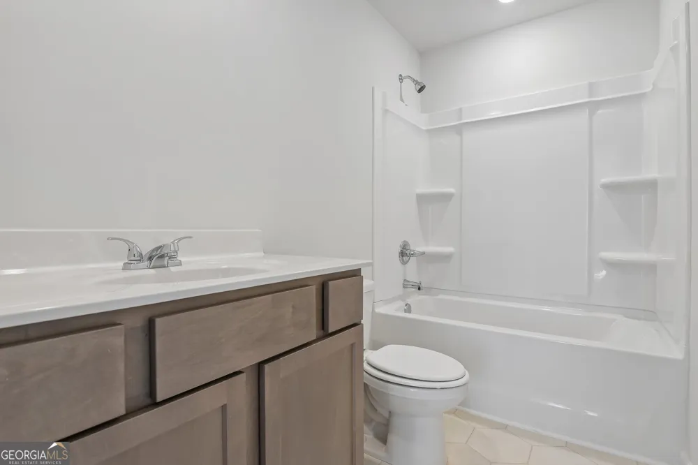 5218 Trace View DR Flowery Branch, GA 30542