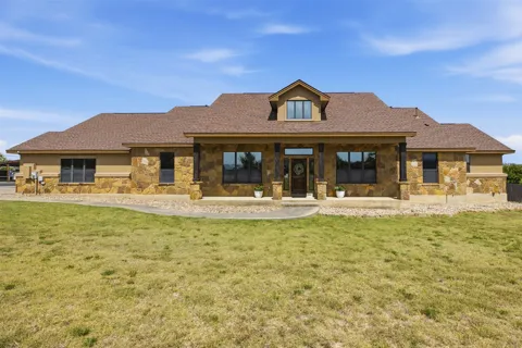 116 Sarahs Lane