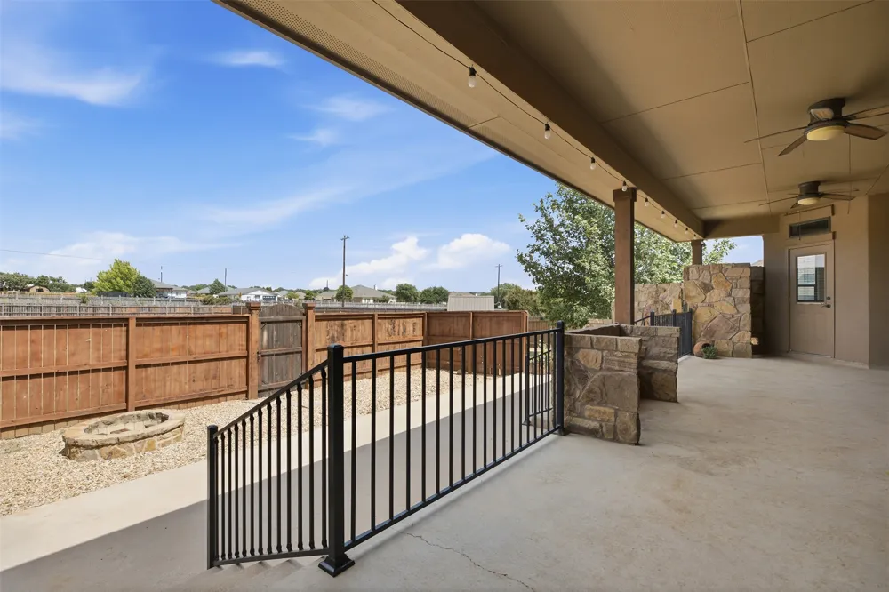 116 Sarahs Lane Liberty Hill, TX 78642