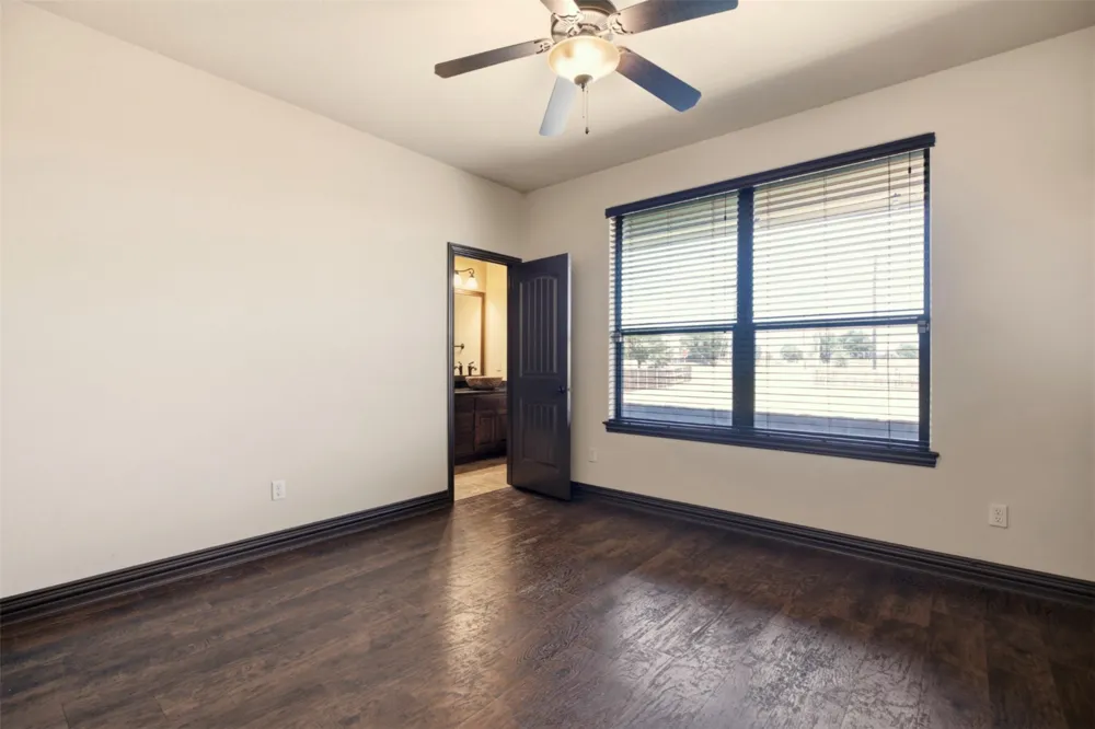 116 Sarahs Lane Liberty Hill, TX 78642