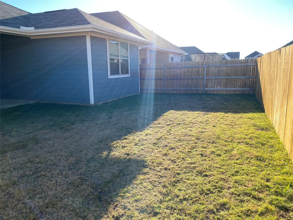115 Lyrebird Lane Hutto, TX 78634