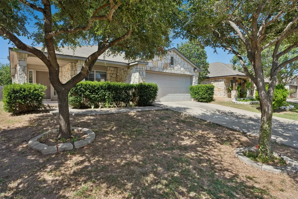 305 Verano Drive Kyle, TX 78640