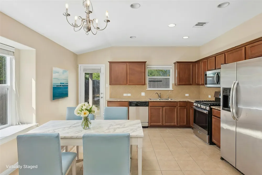 305 Verano Drive Kyle, TX 78640