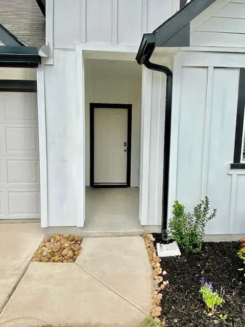 1733 James Street New Braunfels, TX 78130