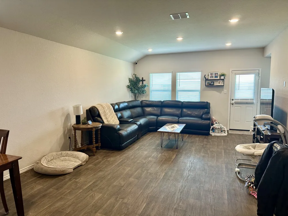 1733 James Street New Braunfels, TX 78130