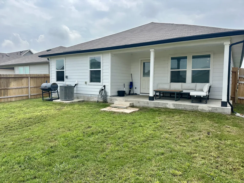1733 James Street New Braunfels, TX 78130