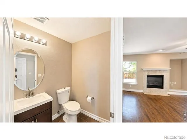 2123 E 100th Place Thornton, CO 80229