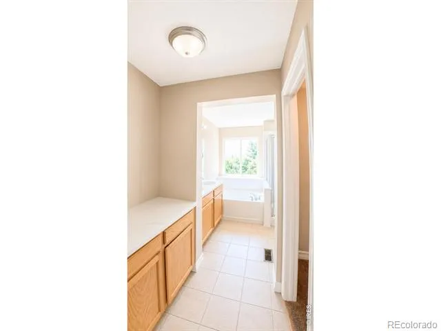 2123 E 100th Place Thornton, CO 80229