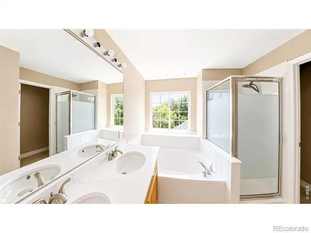 2123 E 100th Place Thornton, CO 80229