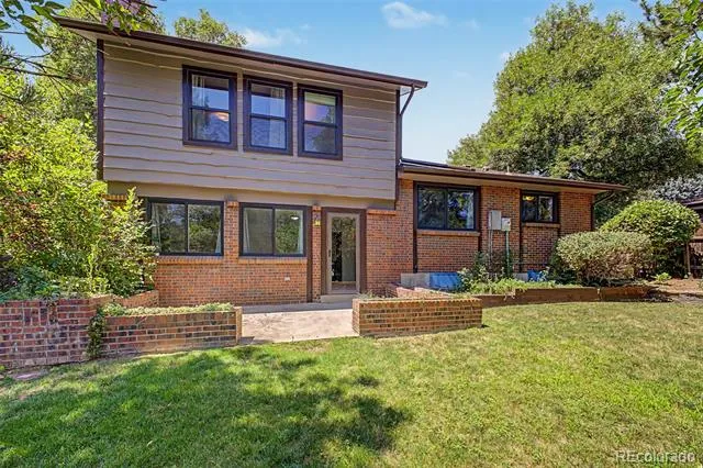 8822 W 79th Avenue Arvada, CO 80005