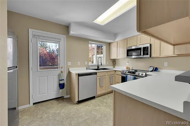 12012 E Hoye Drive Aurora, CO 80012