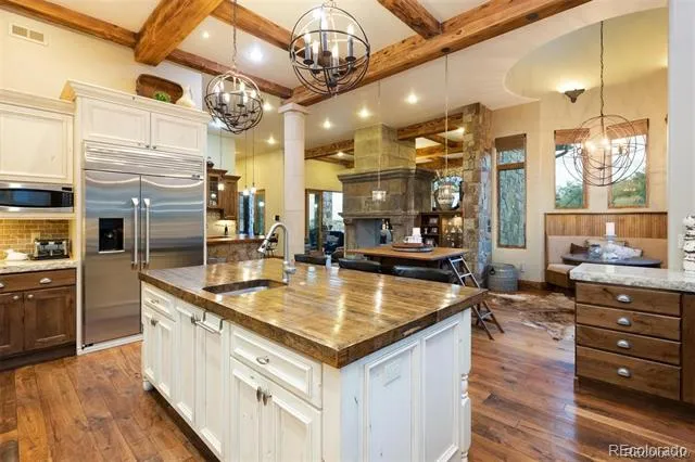 3120 Bears Den Drive Sedalia, CO 80135