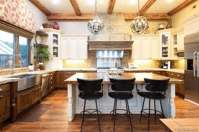 3120 Bears Den Drive Sedalia, CO 80135
