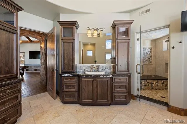 3120 Bears Den Drive Sedalia, CO 80135