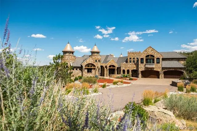 3120 Bears Den Drive Sedalia, CO 80135