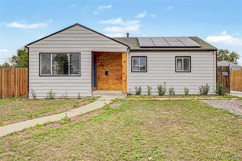 1242 S Seneca Way