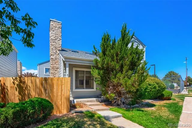 11703 E Cornell Circle Aurora, CO 80014