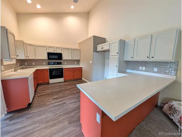 1414 S 10th Avenue Sterling, CO 80751