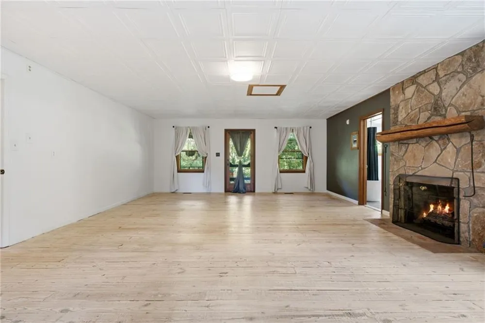 10740 Highway 197 Clarkesville, GA 30523
