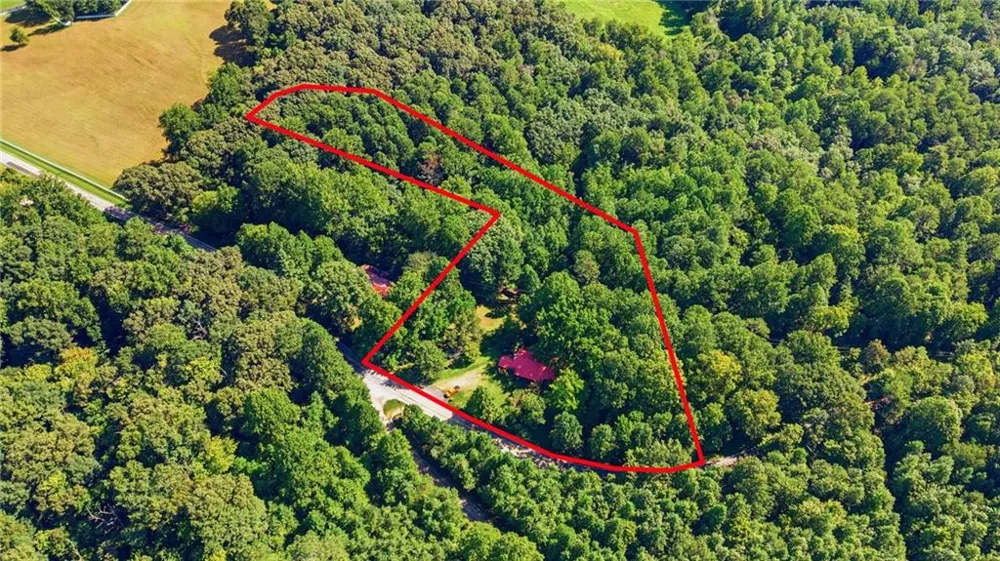 10740 Highway 197 Clarkesville, GA 30523