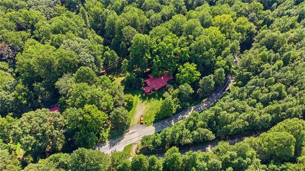 10740 Highway 197 Clarkesville, GA 30523